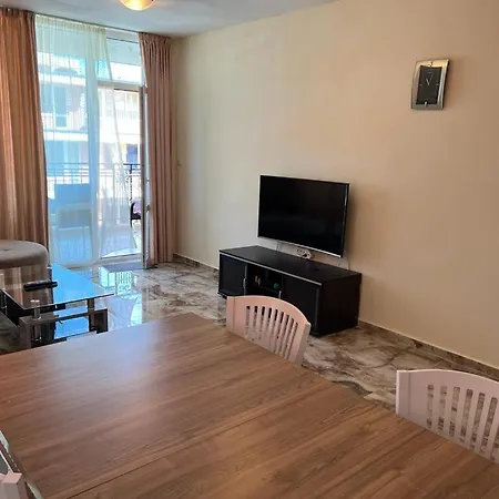 Apartment Karolina Complex Private
